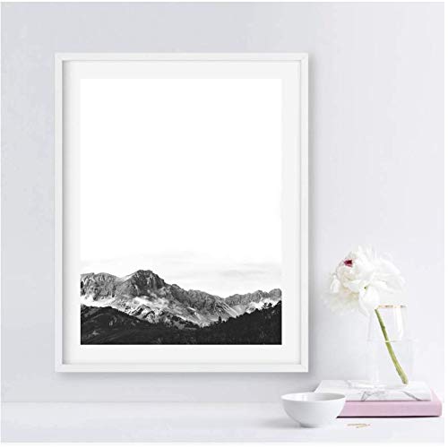 Peinture sur toile minimaliste pour habiller un mur vide avec élégance grise montagne