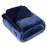 Tissu uni sans motif, matière : 100 % polyester