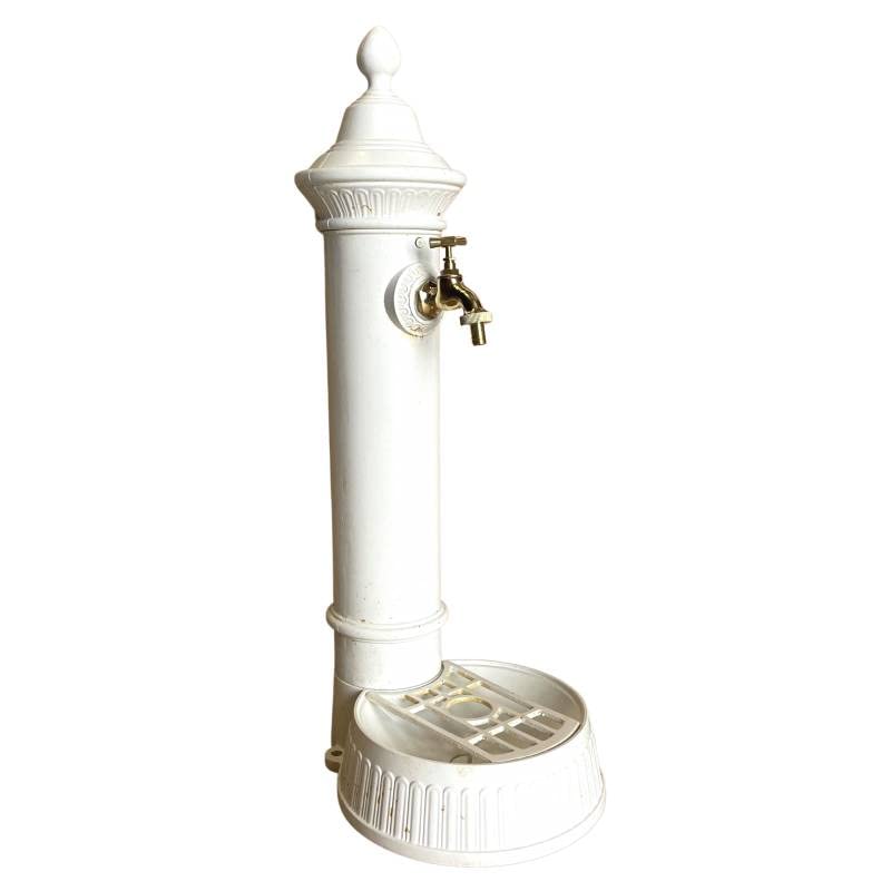 Fontaine de Jardin à Poser Source en Fonte d'Aluminium Patinée Blanc avec Robinet Fonctionnel en Laiton 26x35x72cm
