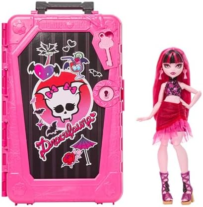 Monster High Skulltimate Secrets Draculaura Puppe | Destination: Gore-geous Oasis Vampir-Puppe und Zubehörset mit Koffer, 19+ Überraschungen wie Kleidung, JDR50