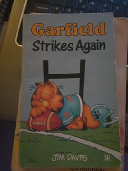 Paperback Garfield Pocket Books: Strikes Again (Garfield Pocket Books) Book