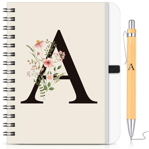 BBTO Set de Cuaderno y Bolígrafo Personalizado con Inicial A, Cuaderno Espiral Floral B6 con Bolígrafo de Bambú Diario Regalo para Mujeres Hombres Navidad Cumpleaños San Valentín Amigas Profesores(A)