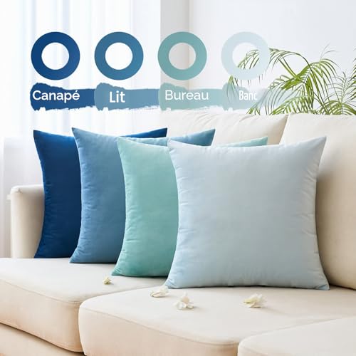Housses de coussin en velours 45x45 cm pour décorer un canapé de salon bleu