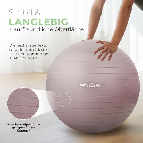 Body & Mind Gymnastikball inkl. Luftpumpe - Anti-Burst Pilates Ball, Pezziball für Schwangerschaft Ergonomischer Sitz als Büro-Stuhl, Sitzball für Yoga, Gymnastik & Workout (Rose, 55 cm)