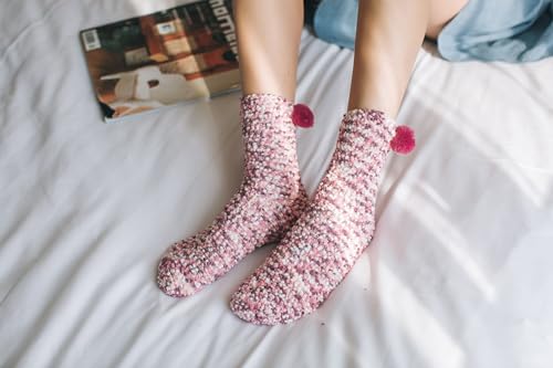 JARSEEN 3Box Kuschelsocken Weiche Bequeme Warme Flauschige Haussocken für Damen Mädchen Weihnachtssocken Valentinstag Geschen (EU 36-42, Rosa,Gelb,Blau)