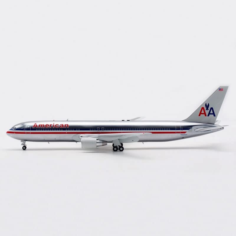 Amazon.co.jp: 対象: 1/200 スケール B767-300 N363AA