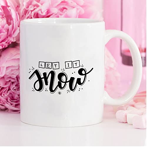 Taza de café divertida Let It Snow Taza de café de cerámica de 15 onzas, taza de té blanca regalo para mujeres y hombres Cover