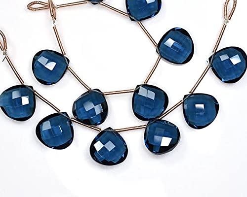 Quartz bleu iolite en cœur microfacetté pour sublimer vos bijoux d'été portés en soirée