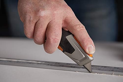 Fiskars Nóż uniwersalny z wysuwanym ostrzem, Długość 17,7 cm, Stal nierdzewna/ tworzywo, czarny/ pomarańczowy, CarbonMax, 1027223