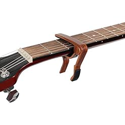 Malatec Capodastre Accessoire pour Guitare Acoustique et électrique Banjos – Changement Rapide avec 3 médiators en Bois… - Les Beatles, Paul McCartney, John Lennon, RIngo Starr, George Harrison Malatec Capodastre Accessoire pour Guitare Acoustique et électrique Banjos - Changement Rapide avec 3 médiators en Bois… – Image 3