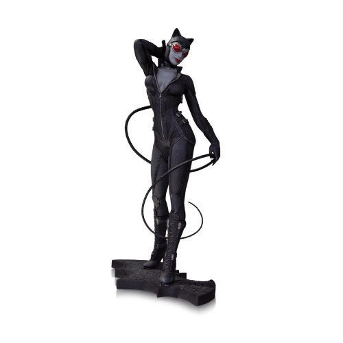 DC Collectibles Batman: Arkham City: Catwoman Statue