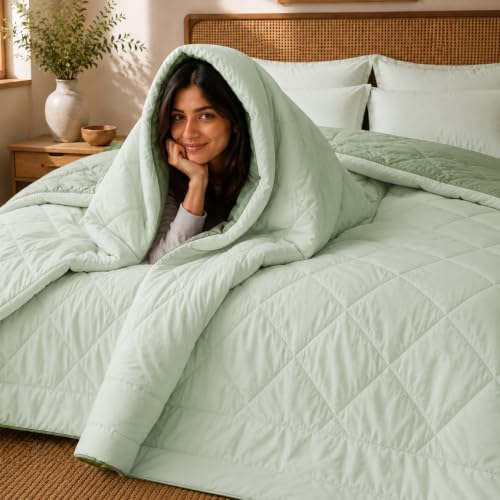 Image of King Size Comforter for Double Bed, 220 GSM Soft Microfiber AC Blanket, All Season Lightweight Reversible Bed Quilt, Premium Bedding, 90 x 100 Inch, Sage Green-Light Green