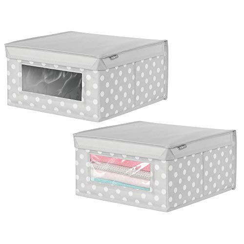 mDesign Juego de 2 Cajas organizadoras de Tela de Lunares – Caja de almacenaje apilable para ordenar armarios, Ropa o Accesorios de bebé – Organizador de armarios con Tapa y ventanilla – Gris/Blanco