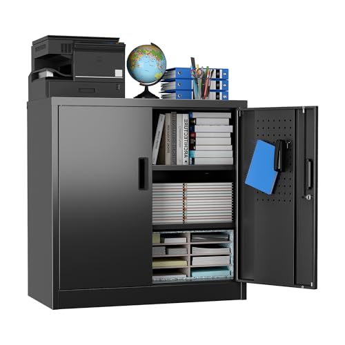 Livoverse Armoire multifonction en acier verrouillable avec 2 portes, étagères réglables, panneaux perforés et crochets intérieurs, idéale pour garage, bureau et salon