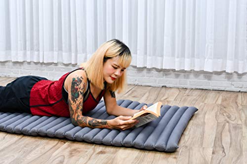 Image of Leewadee - Foldable Floor Mattress - Japanese Roll Up Futon -Trifold Tatami Mat- Guest Floor Bed - Camping Mattress - Thai Massage Mat, Kapok Filled, 75 x 28 inches, Anthracite