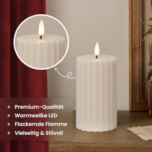 Star Trading Stripe LED Blockkerze Flamme – Realistisch, Wachs-Optik, Timer, Sicher, Warmweiß, Für Innen, Stimmungsvolle Dekoration, 15 cm, Moderne Rillenstruktur, Batteriebetrieben