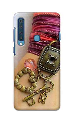 Image of Girl Hand with Keychain Hard Back Case Cover for Samsung Galaxy A9 (2018) / Samsung A9S, SM-A920F / DS, SM-A9200 Back Cover -(J5) VNS2228