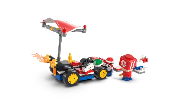 Amazon.com: LEGO Super Mario: Mario Kart Standard Kit