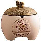 Manija de la tapa exquisita: la manija de la rama de la flor de metal es realista en forma, adecuada en longitud y fácil de tomar. El exquisito diseño del mango hace que todo el cenicero sea retro y lujoso.