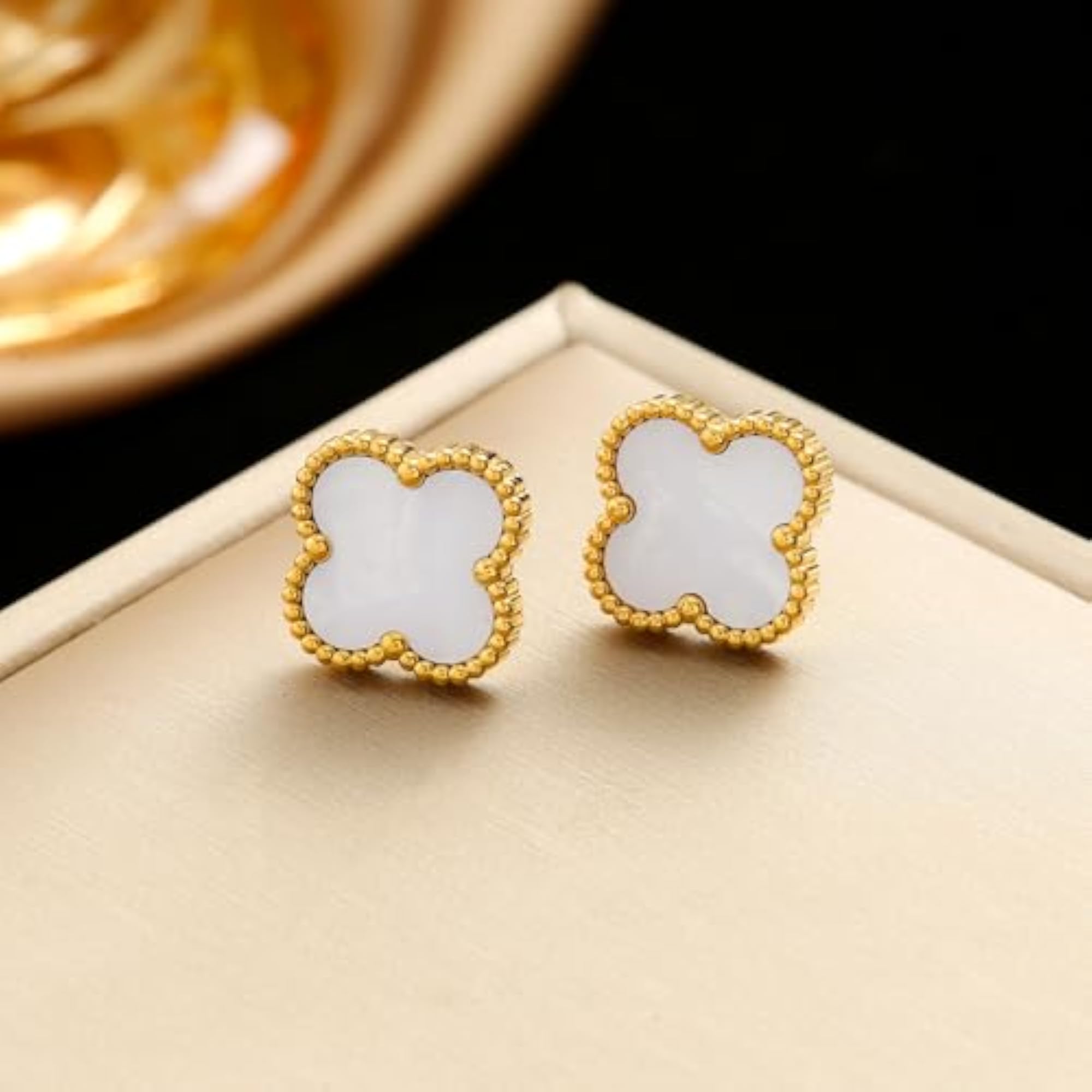 Anti Tarnish Stylish Clover Ring Earrings Bracelet Chain Pendant Combo Set