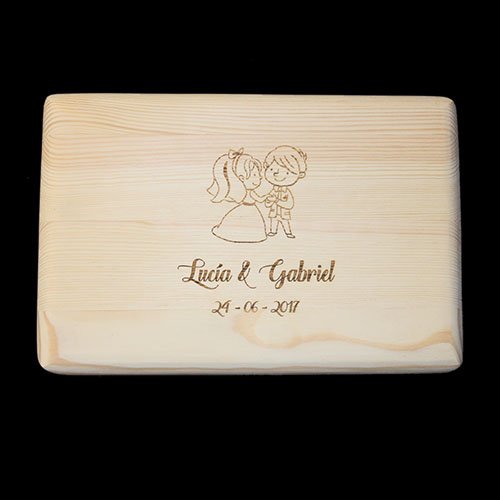 Caja de Madera Grabada con 2 Copas Grabadas