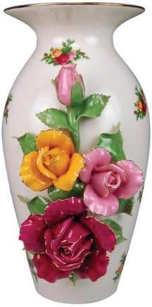 Royal Albert Old Cournty Roses Floral Sculptured Vase