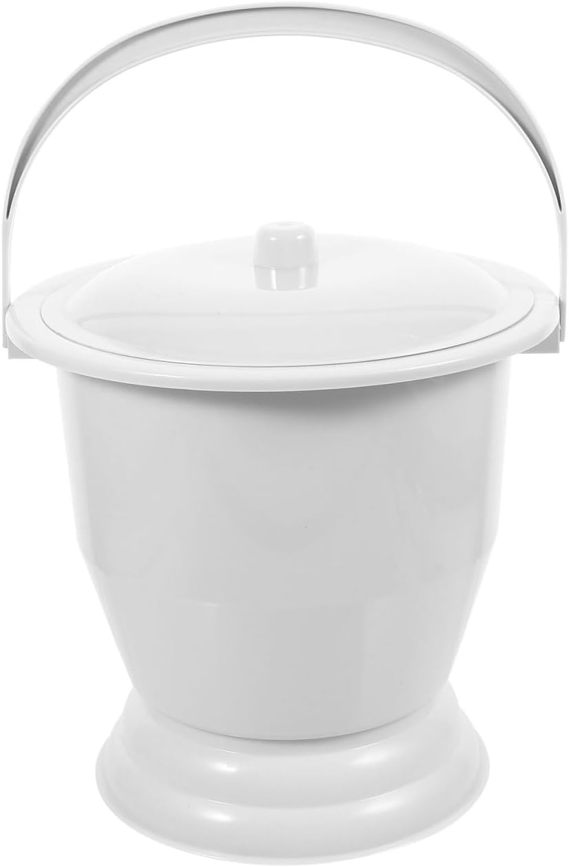 Beaupretty Portable Chamber Pot with Lid, Lightweight Plastic Urine Bucket for Adults & Elderly, Leak-Proof Bedside Spittoon for Home & Hospital, 9.6 Inch