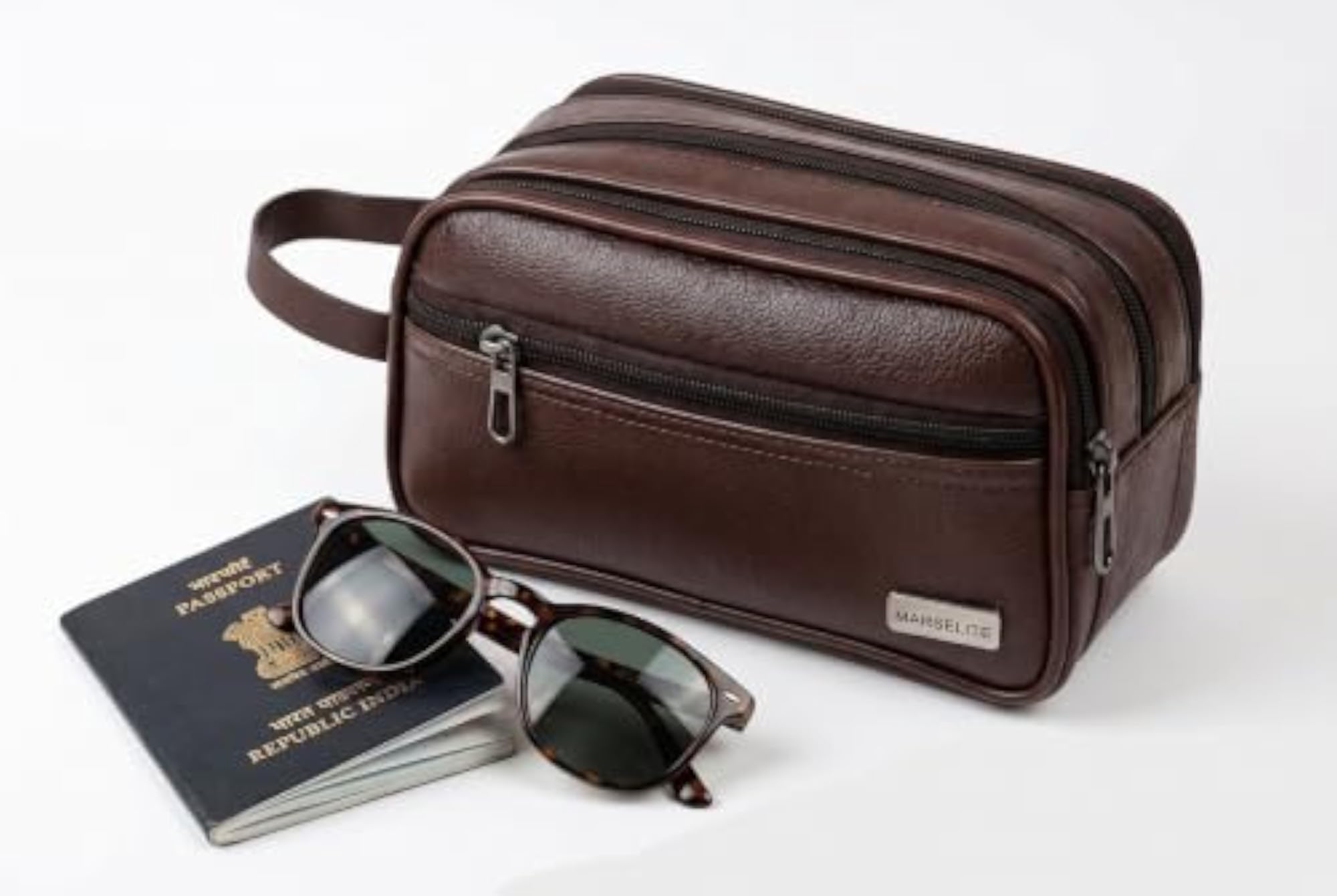 Men's Travel Kit Bag with Multiple Storage Compartments