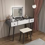 3. Gain de place : notre table de maquillage est conçue pour être pratique et efficace. Les compartiments de rangement cachés gardent vos affaires organisées et à portée de main, tandis que la taille compacte le rend idéal pour les espaces restreints.