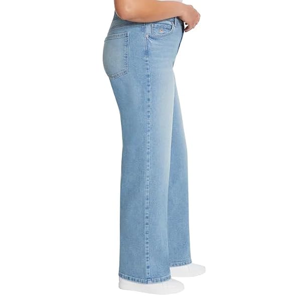Gloria Vanderbilt Women’s Straight Leg Relaxed Fit Cotton Stretch Jean (Light Blue, 4) by Gloria Vanderbilt - Used condition - Image 8