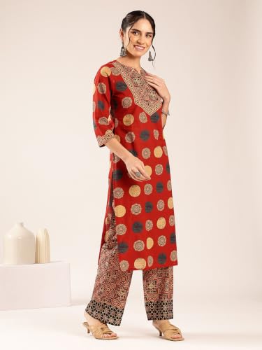 Image of Vbuyz Women's Printed & Hand Work Straight Cotton Blend Parrot Green Kurta,Pant with Dupatta | Kurta Set with Dupatta for Women | Suit Set | Ethnic Set | Printed Kurta Set | Salwar Set for Women