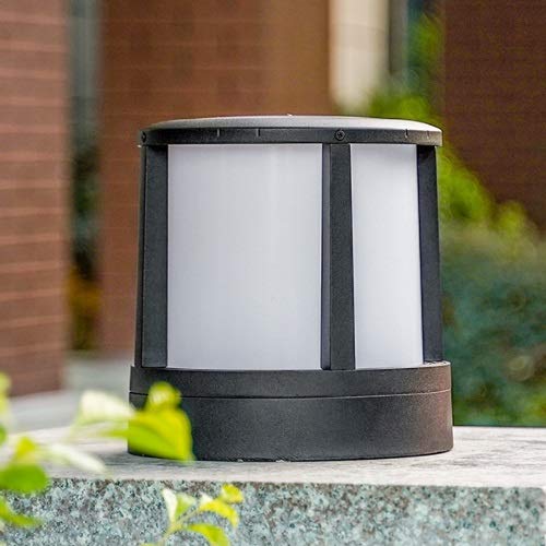 Éclairage extérieur solaire étanche pour sécuriser vos allées et clôtures
