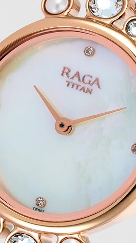 Titan luxury watch – image 6