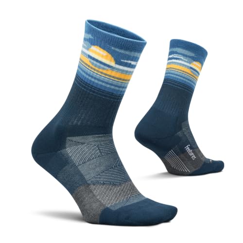Image of Feetures Trail Max Cushion Mini Crew Sock - Hiking Socks for Men & Women