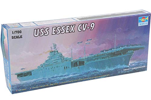 Trumpeter 05728 1/700 U.S.S. Essex CV-9 Aircraft Carrier