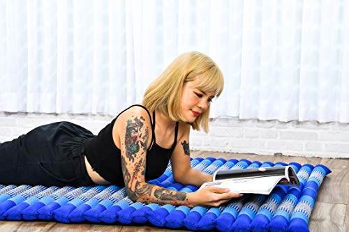 Image of Leewadee - Kapok Roll Mat - Handcrafted Folding Sleep & Relaxation Mattress from Thailand, Ideal as Guest Bed, Camping Mat, Yoga Mat or Traditional Futon, 75 x 39 inches, Blue