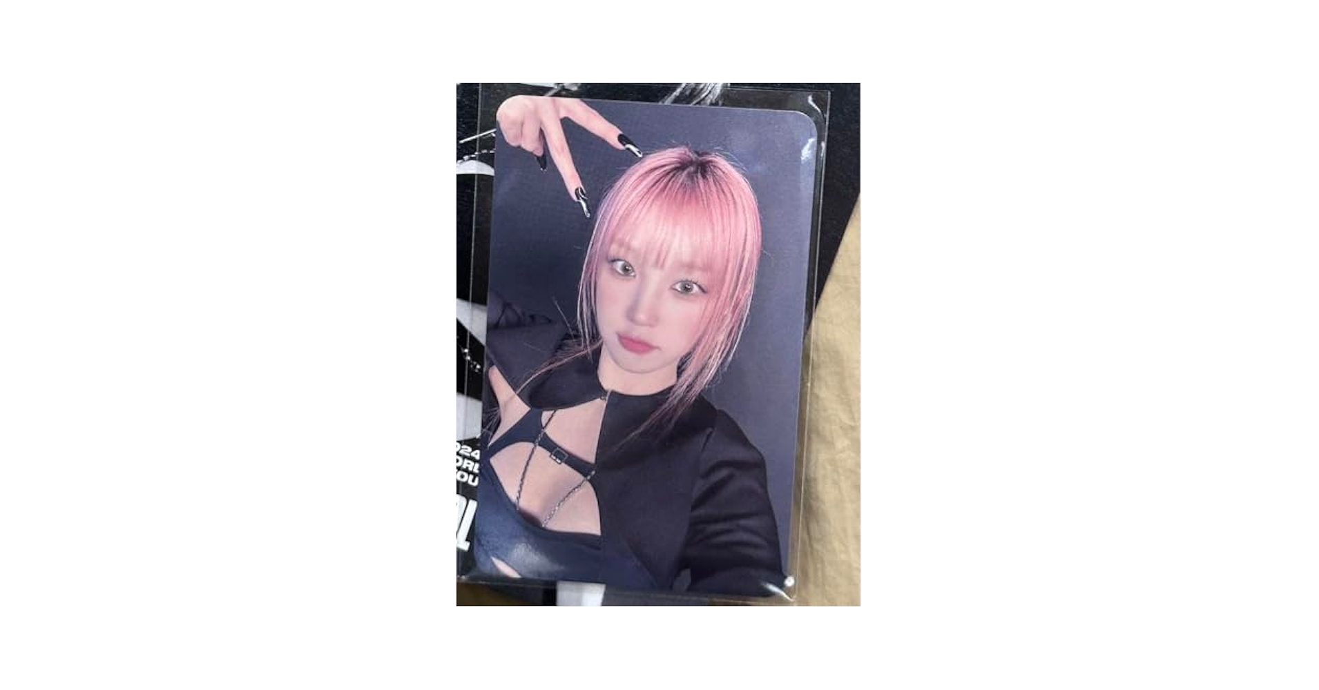IDLE ウギ We are muvve サイン会 特典 ネコミミ トレカ IDLE ウギ We are hellolive サイン会限定 トレカ - メルカリ