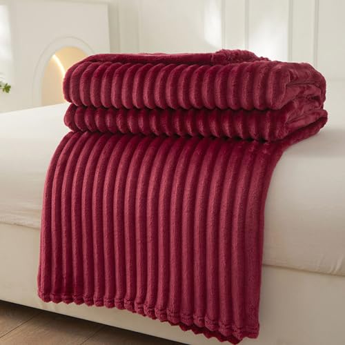 Hiseng Manta Sofa de Terciopelo de Leche, Manta Suave Caliente para Toda Estación, Mantas para Sofa y Cama, Color Sólido a Rayas Manta Viaje (100x150cm,Rojo)