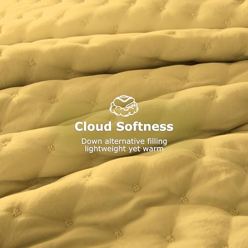 Image of WDCOZY Cloud Soft Quilt Set, King Size, Yellow, 3 Pieces 104x90 inches