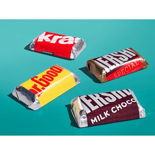 image for HERSHEY'S Miniatures Assorted Chocolate Candy Party Pack, Halloween Ca