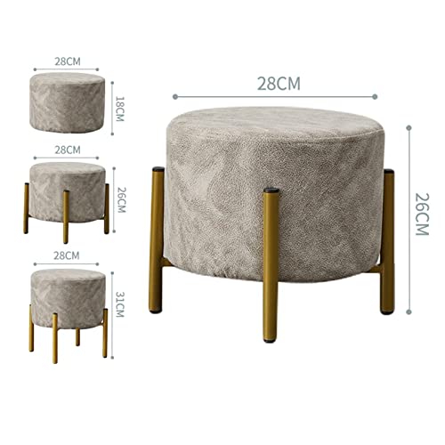 Tabourets bas autour d'une table basse pour apéritif convivial salon - 4