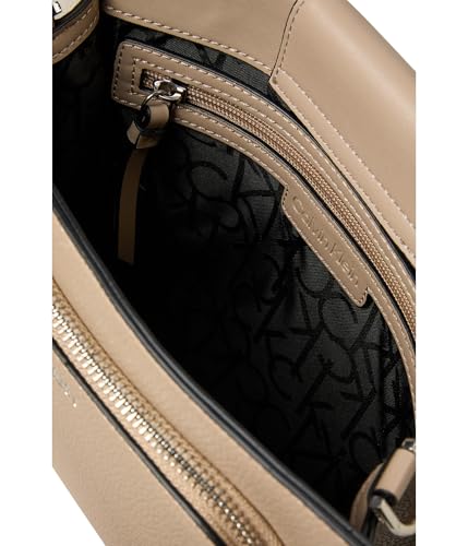 Calvin Klein Bay Crossbody3