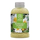 El uso de aceite esencial de Jazmín puro en la sal marina garantiza una aromaterapia muy eficaz. El aroma energizante de la Menta inspira la relajación y promueve el descanso en todos los sentidos.