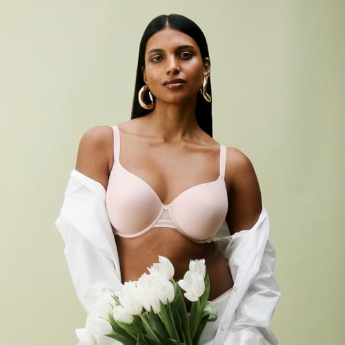Image of Chantelle Women's C Jolie Memory Foam T-Shirt Bra