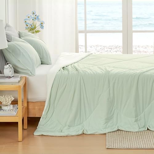 Cozy Bliss Cooling Comforter King Size, Cooling Blankets for Hot Sleepers and Night Sweats, Light Mint Green Cream Summer Comforter for King Size Bed, Breathable Soft Lightweight Silk Smooth
