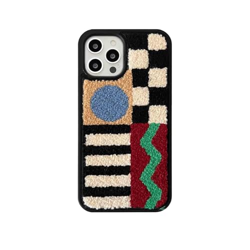 Coque pelucheuse iPhone 15 Pro Max au style rétro et damier géométrique