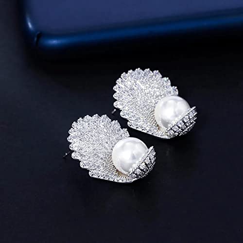 Boucle d'oreille poire en zirconium blanc brillant pour sublimer vos tenues de soirée