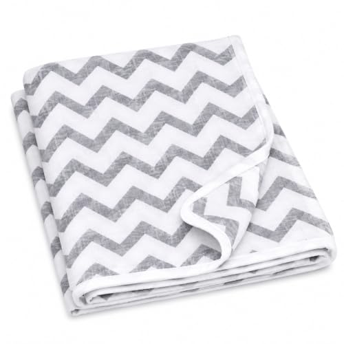 Image of 100% Cotton Muslin Baby Swaddle & Bath Towel, 120 x 120 cm (47 x 47 Inches), Soft & Breathable Newborn Baby Swaddle Wrap, Lightweight Cotton Baby Blanket, 0-18 Months, Zig Zag, Set of 1