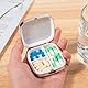 HAPUTDY Tragbare Reisemedizinbox aus Metall / 3-8 Fächer (Square Silver)