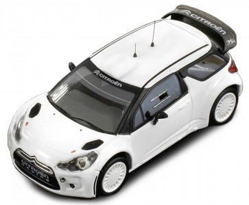White (two sets of tire and wheel) ixo 1/43 Citroen DS3 WRC rally specification (japan import)